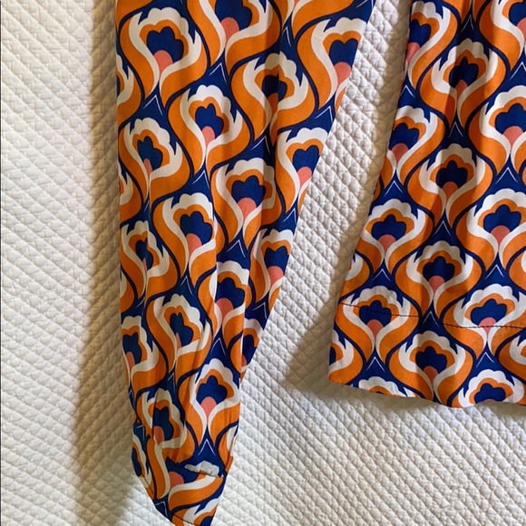 Top - Picture 3 of 4